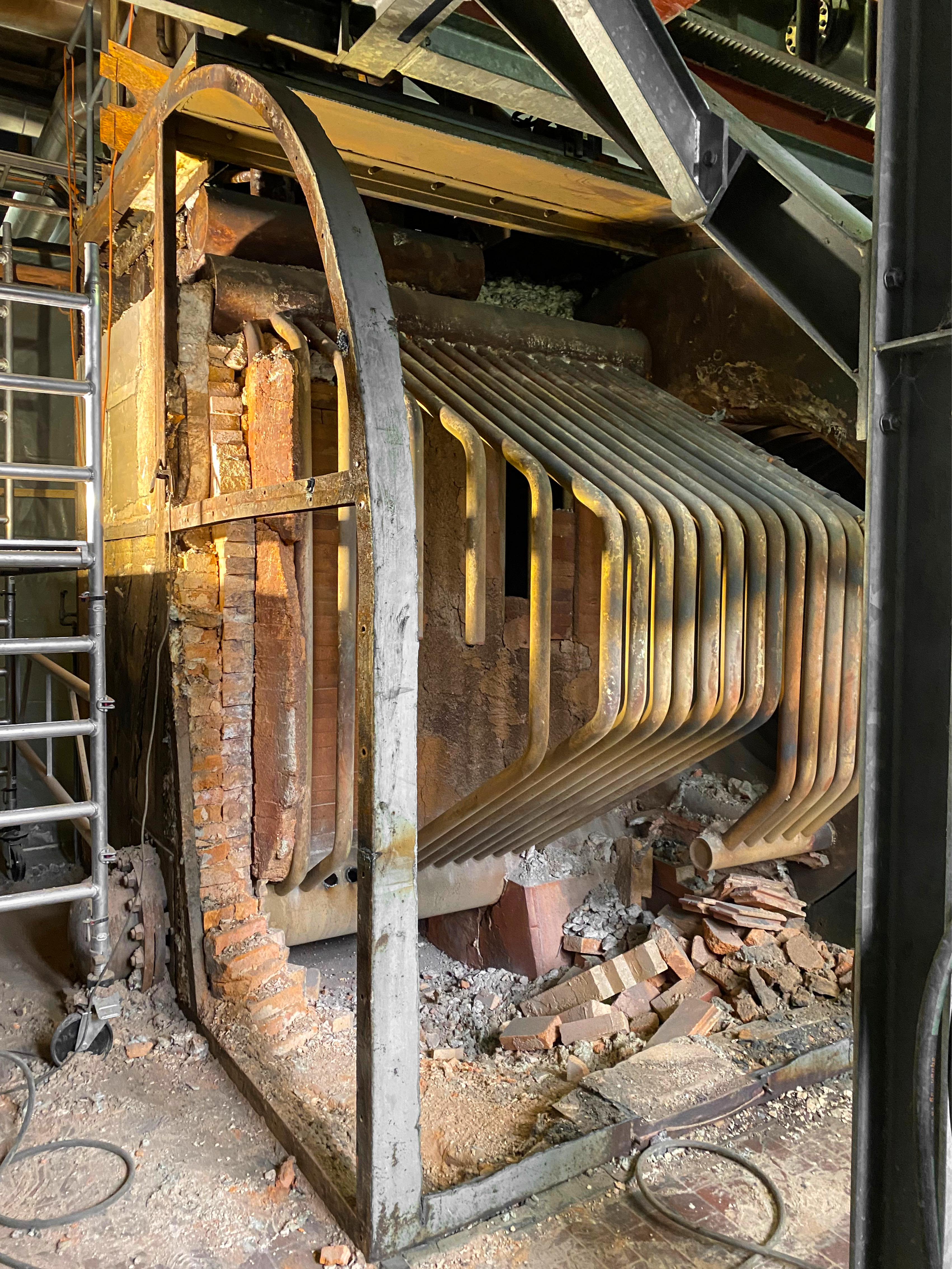 Projekte-Demontage-Papier-Kessel-2-Perlen-01