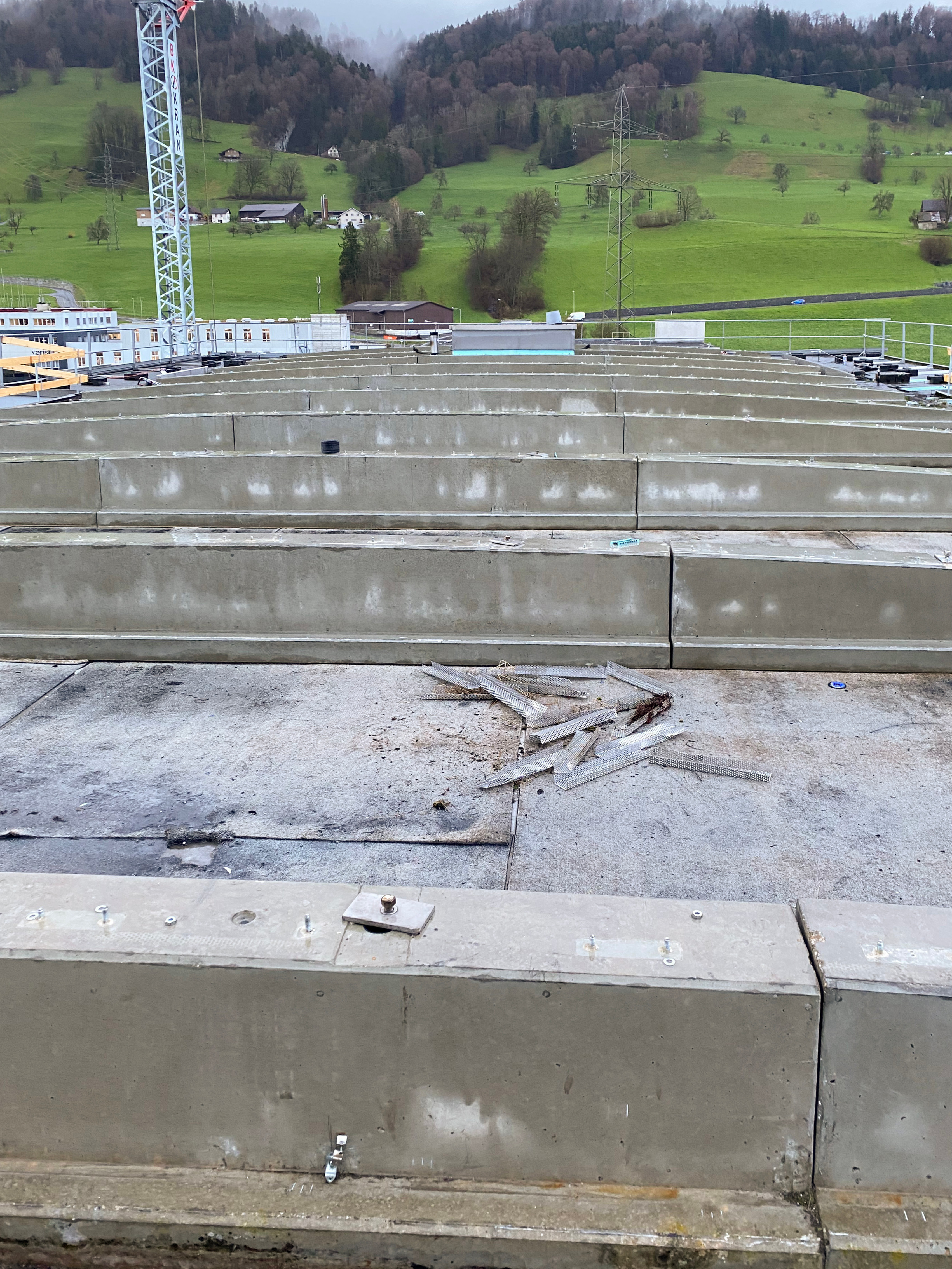 Projekte-Demontage-SUVA-Luzern-D4-Root-03