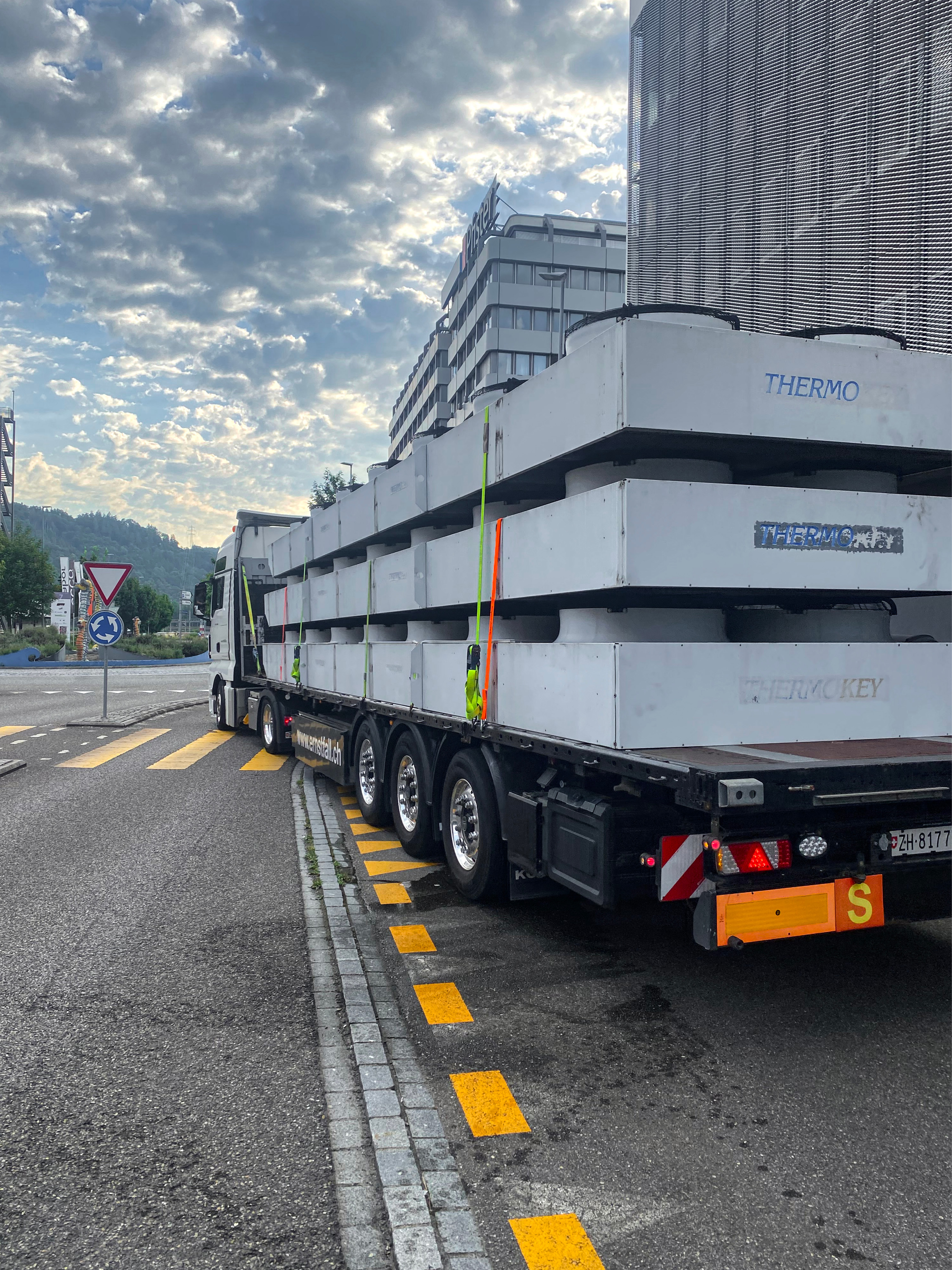 Projekte-Demontage-Tivoli-Spreitenbach-Kuehlanlage-06